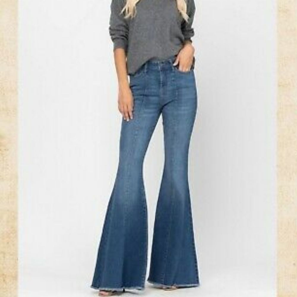 ❤ JUDY BLUE HIGH RISE SUPER FLARE JEANS, 6/7 (28) - Picture 5 of 12